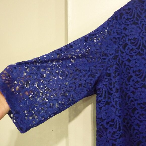 CATHERINES SIZE 2X ROYAL BLUE LACE TOP - Picture 3 of 11